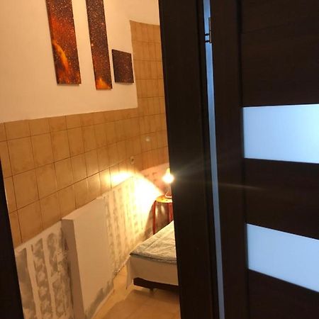 Апартаменты Pokoj 11F Краков Экстерьер фото